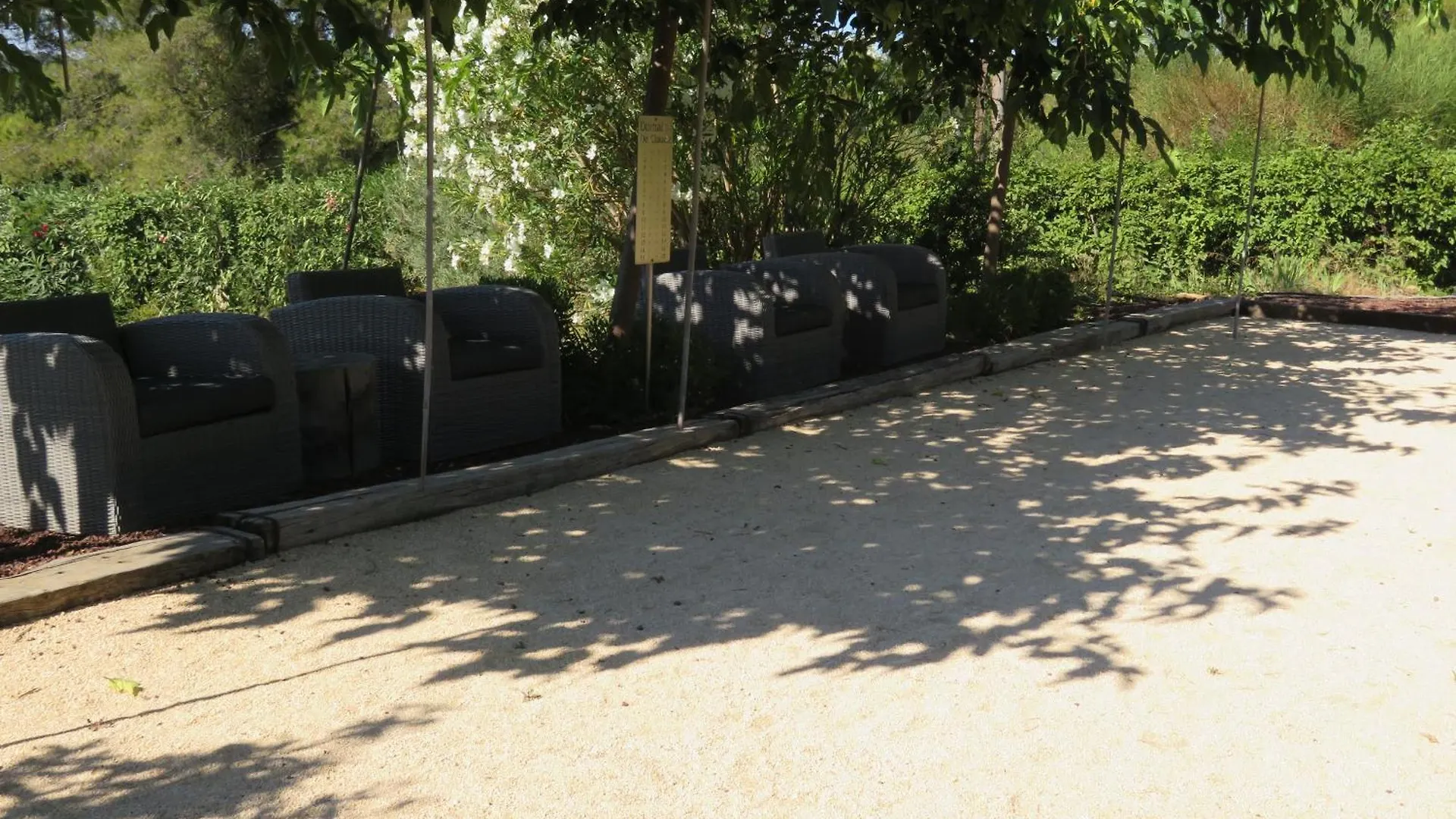 Domaine De Claude Bed & Breakfast La Cadiere-d'Azur 0*,