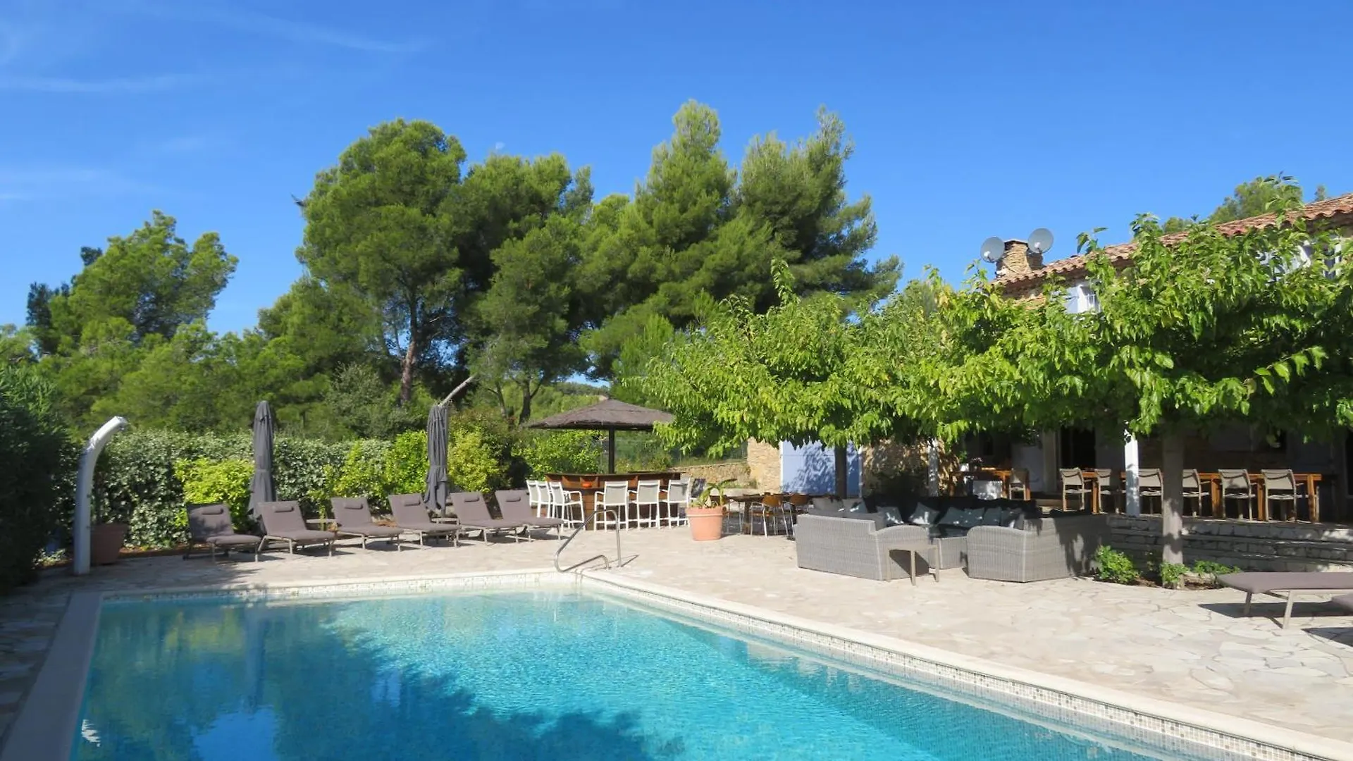 Domaine De Claude Bed & Breakfast La Cadiere-d'Azur 0*,